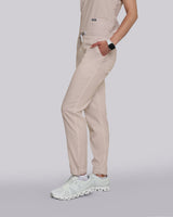 Moderne Damenhose in Beige mit elastischem Gummibund und Seitentaschen