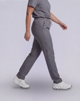 Moderne Hose mit elastischem Gummibund und praktischen Seitentaschen in grau