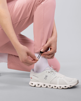 Bequeme medizinische Arbeitshose in rosa mit praktischem Gummizug